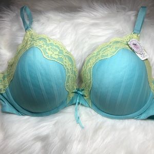 🏖Elle Macpherson 38C The Body Push Up Bra